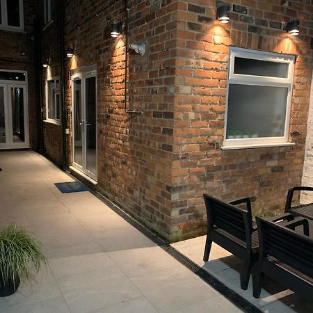 The Milton Sleeps 8 Close To York City Centre Pet Friendly Eksteriør billede