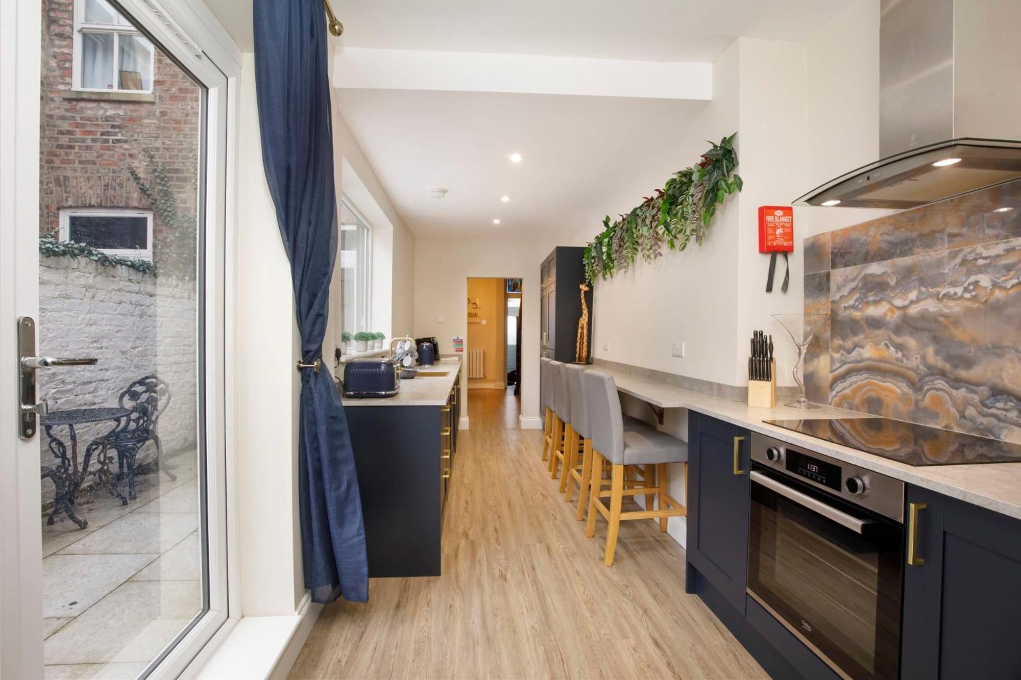 The Milton Sleeps 8 Close To York City Centre Pet Friendly Eksteriør billede