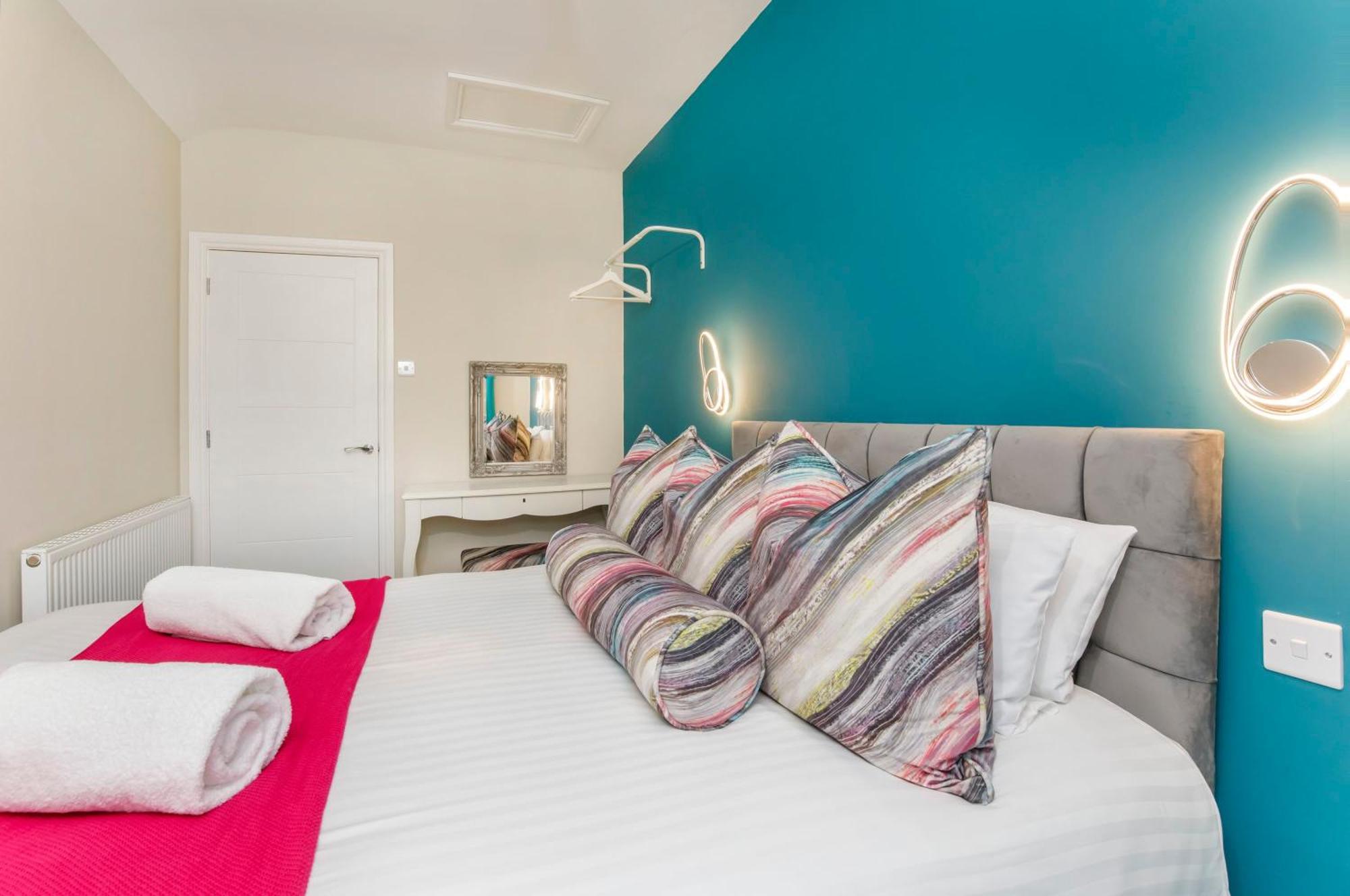 The Milton Sleeps 8 Close To York City Centre Pet Friendly Eksteriør billede