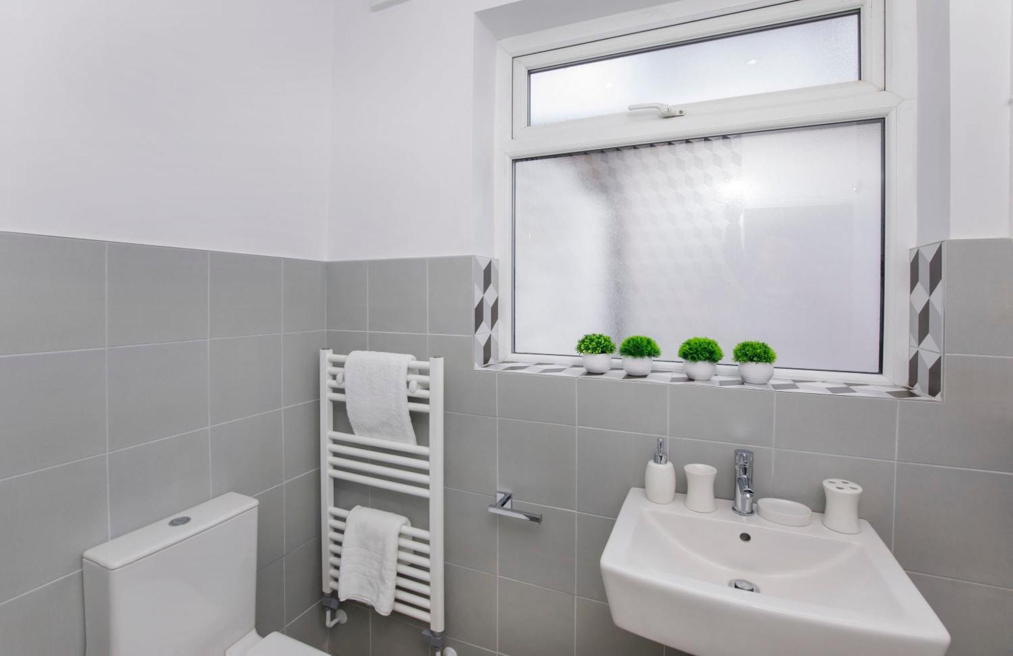 The Milton Sleeps 8 Close To York City Centre Pet Friendly Eksteriør billede